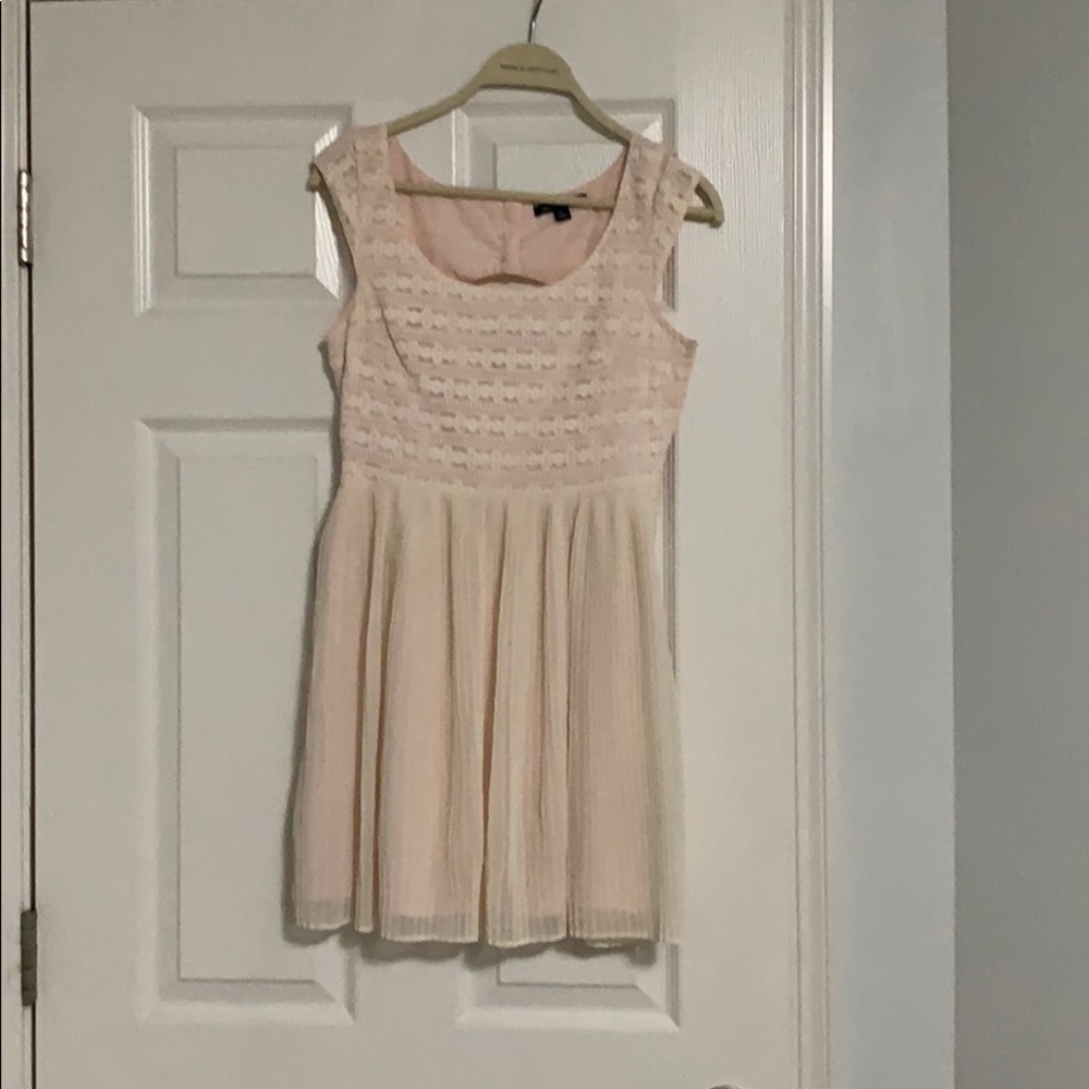 American Eagle Outfitters dress